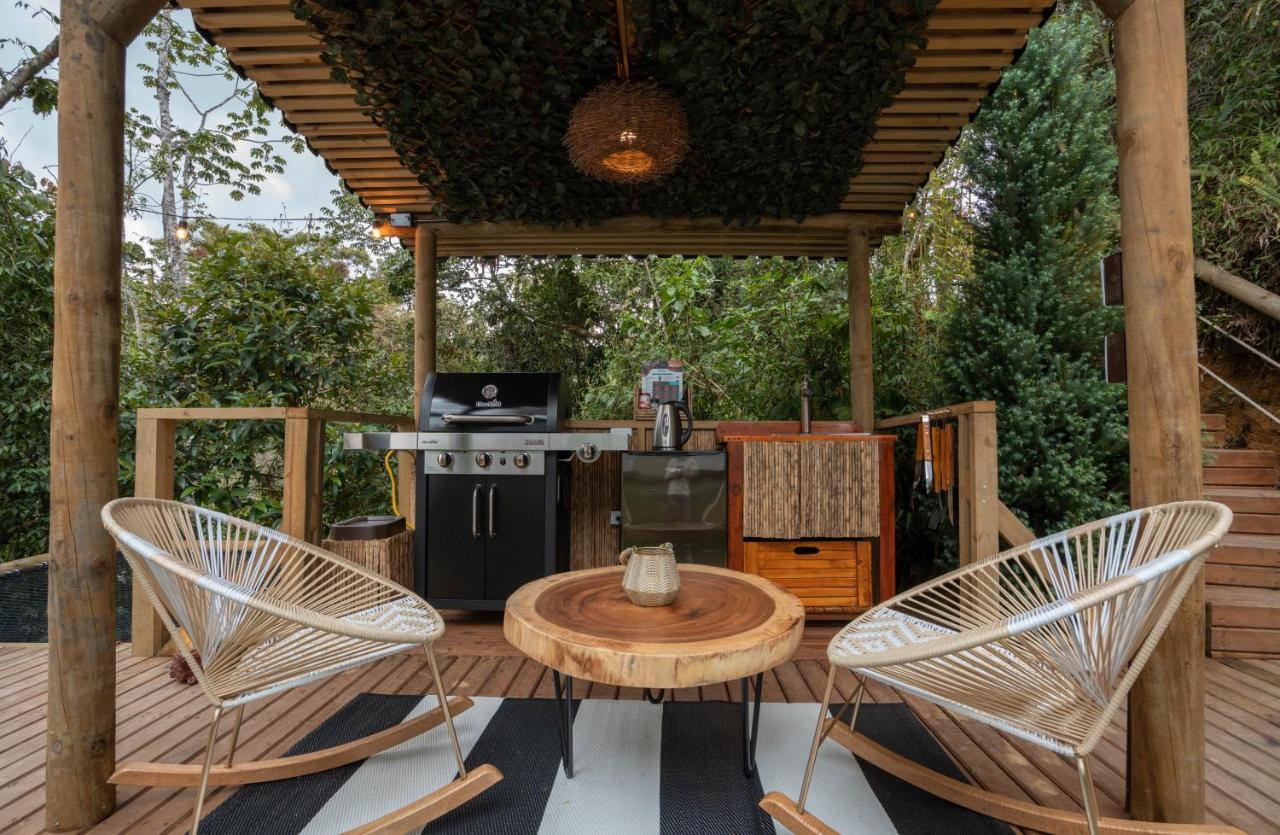 Bubblesky Glamping Guatape Hotel Exterior photo